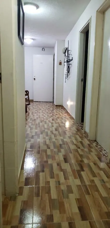 Habitacion En Apartamento De Familia Apartment Cartagena Colombia
